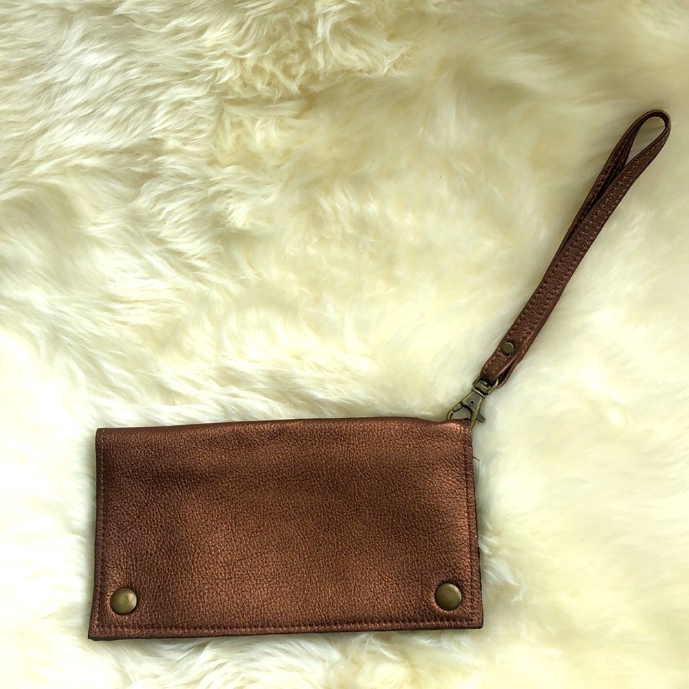 Metallic bronze genuine leather wallet.
